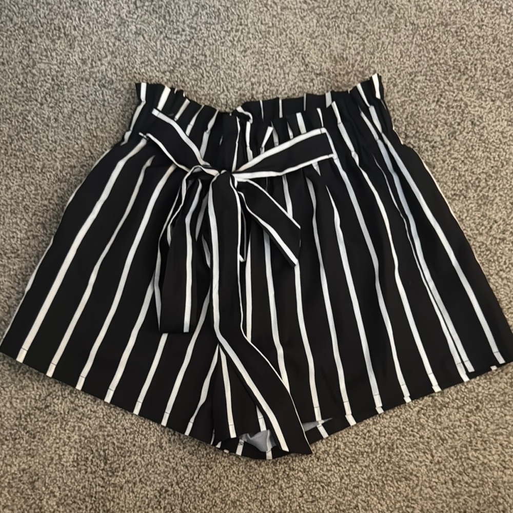 Black and White Striped Women's Shorts- Cinched with Bow Tie